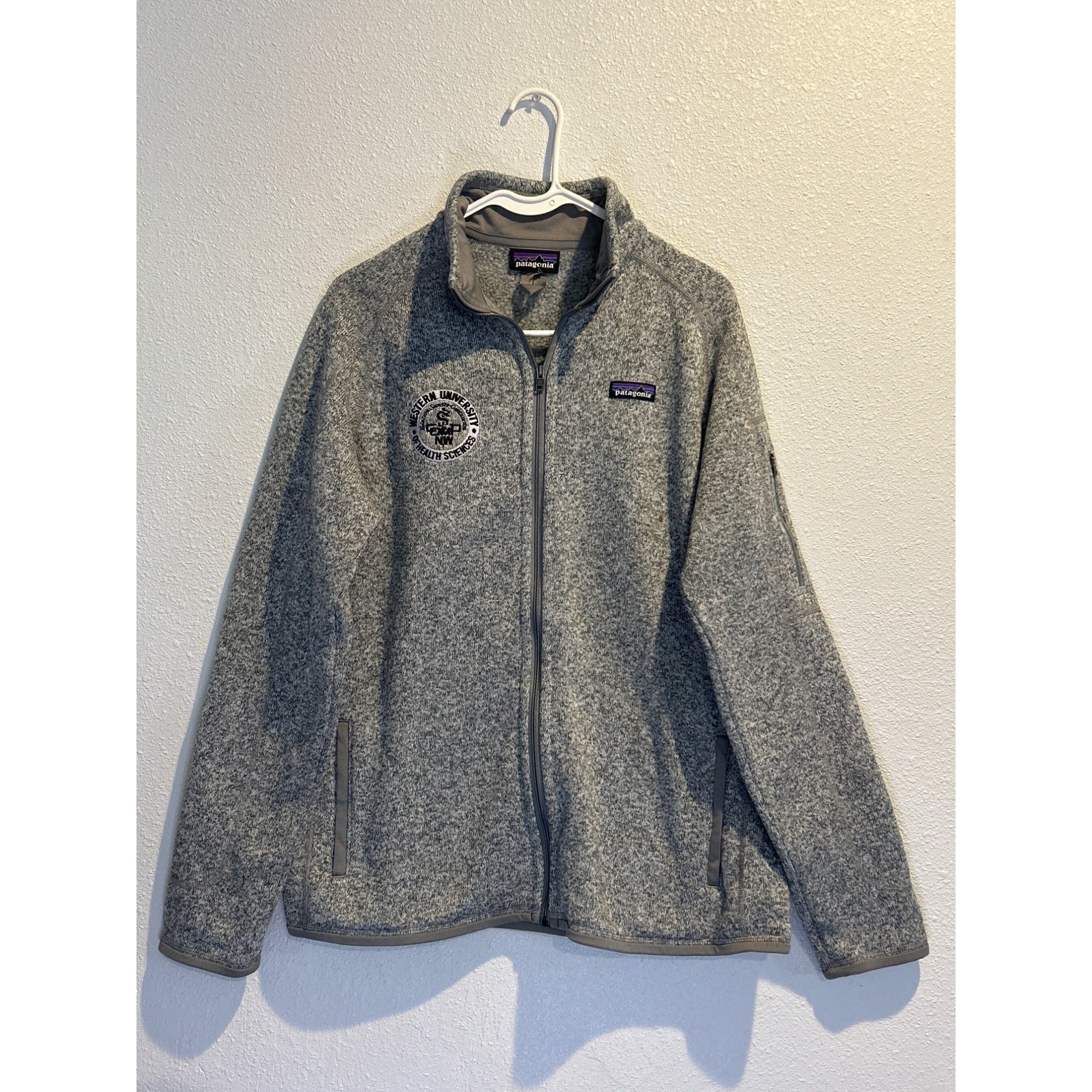 Patagonia (Mens MEDIUM) Gray Polartec Fleece Full Zip Jacket Better