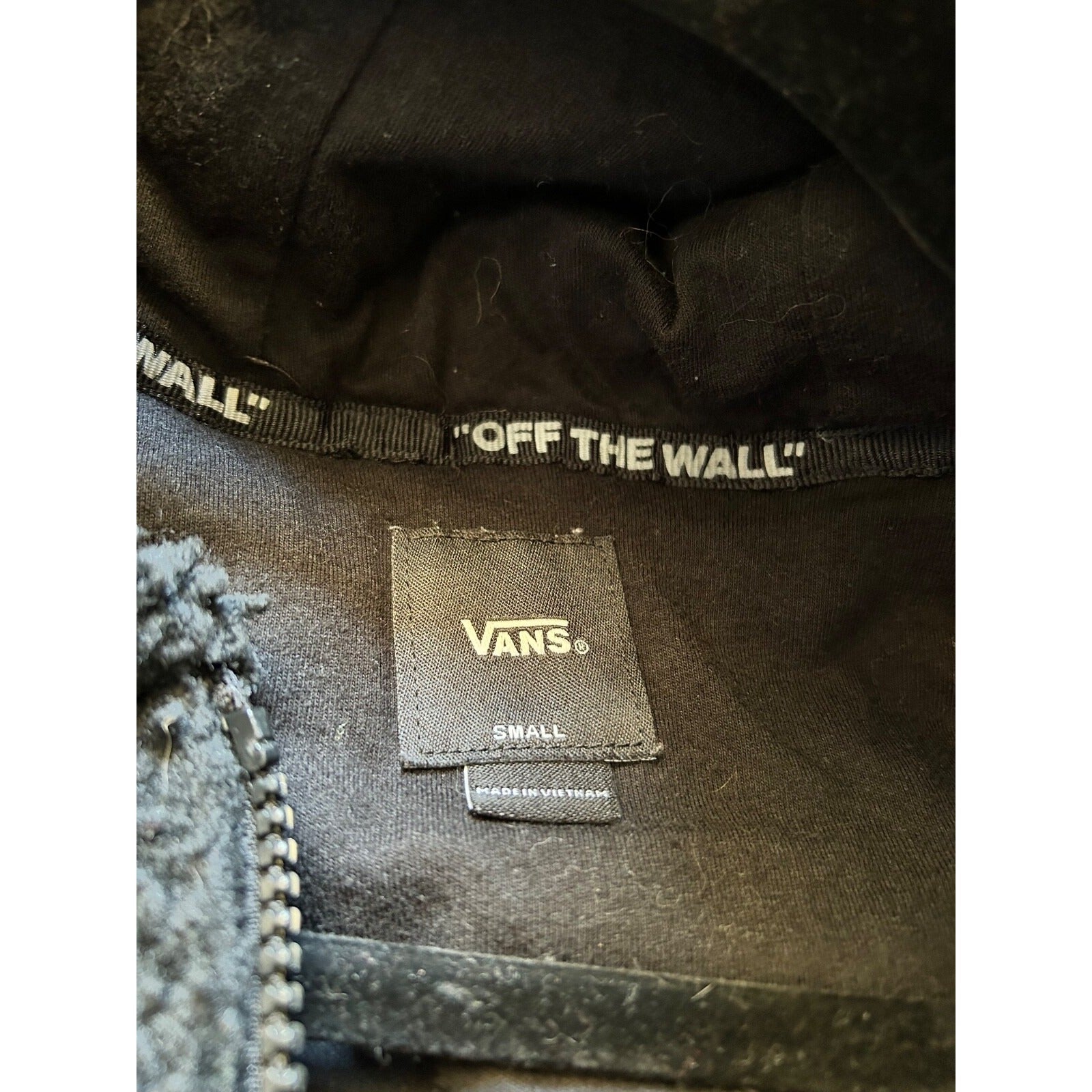 Vans Jacket Mens SMALL High Pile Fleece Full Zip Hoodie Black Sherpa