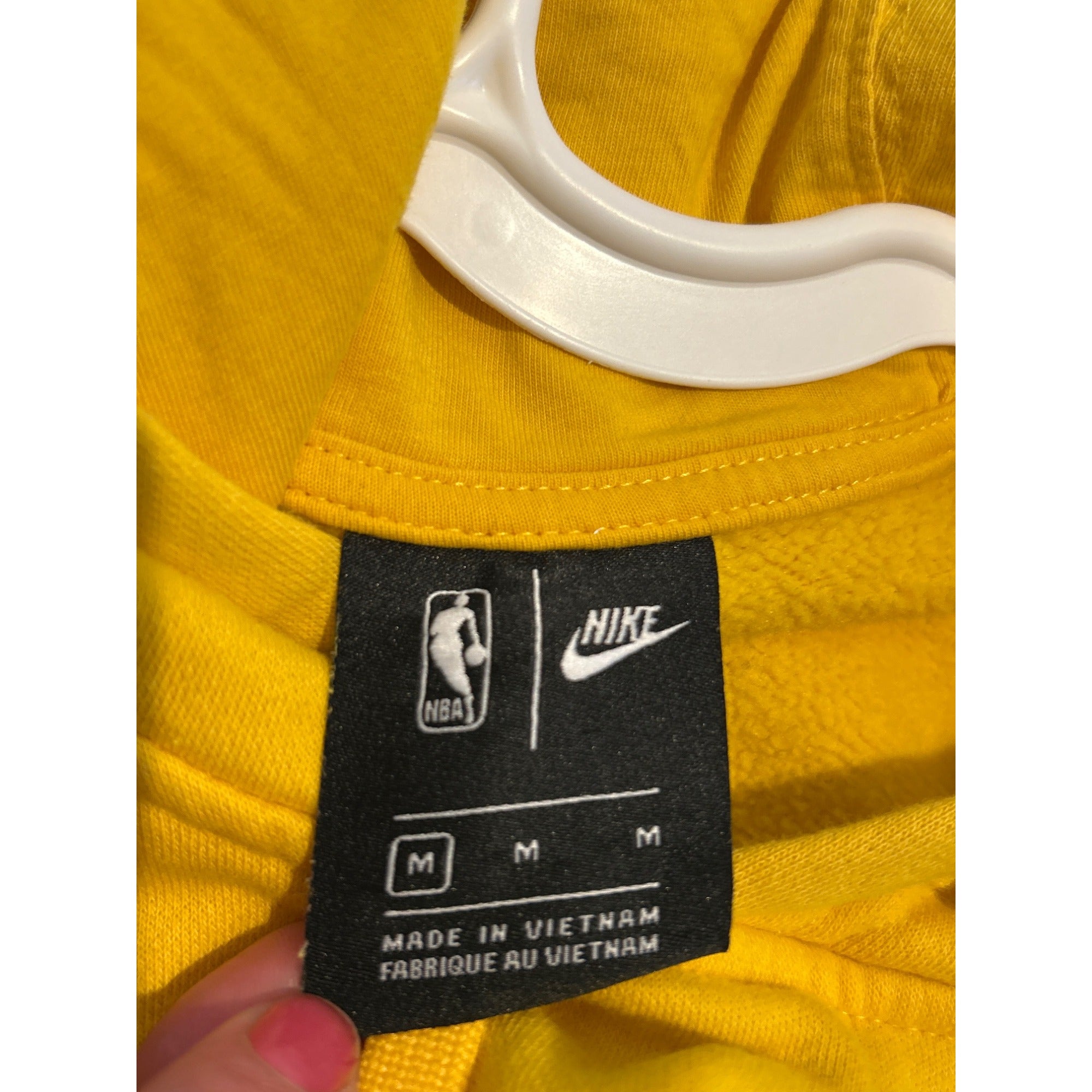 Nike NBA Los Angeles Lakers Men's MEDIUM Pullover Hoodie CD3238-728