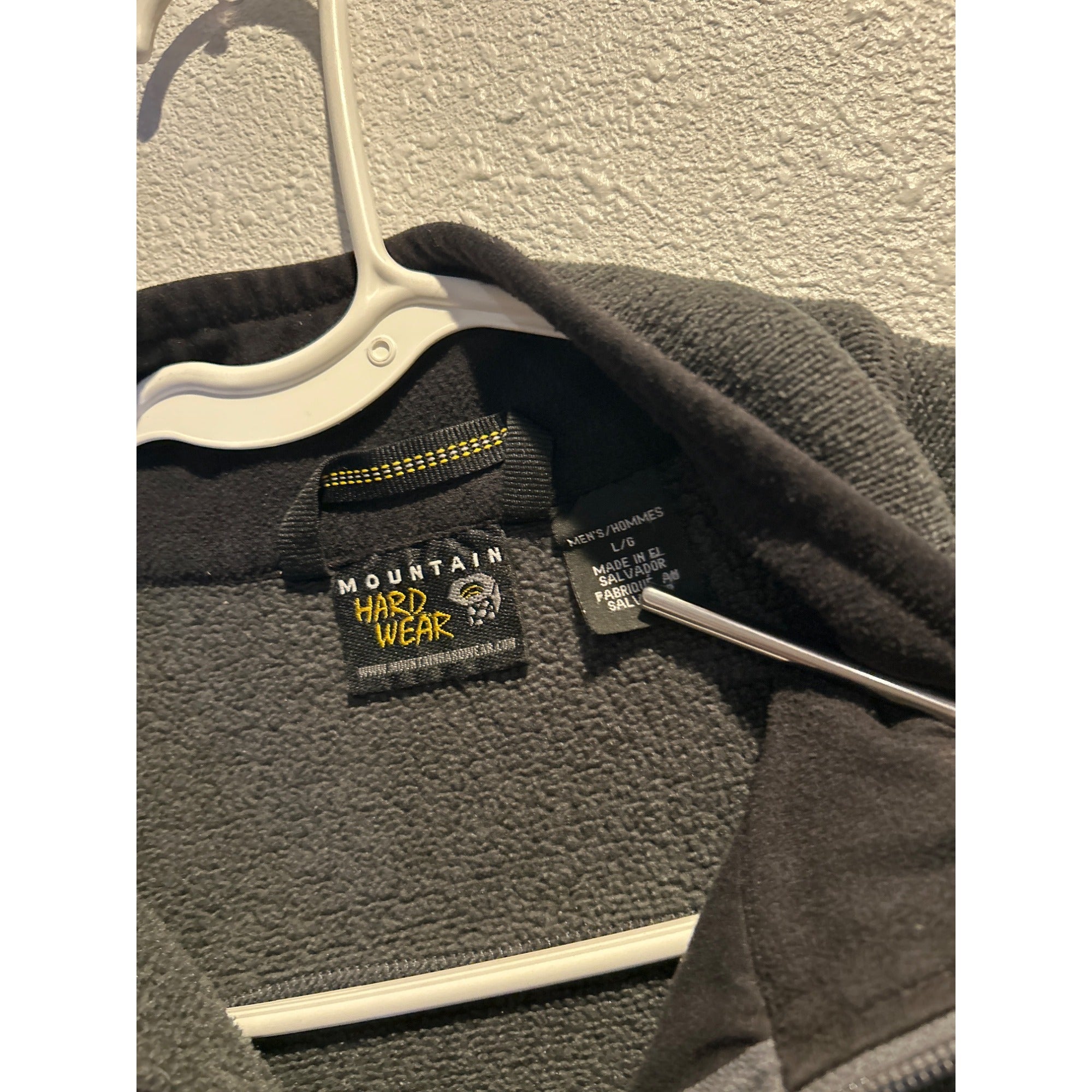 Mountain Hardware (Mens MEDIUM) Gray Polartec Fleece Full Zip Jacket